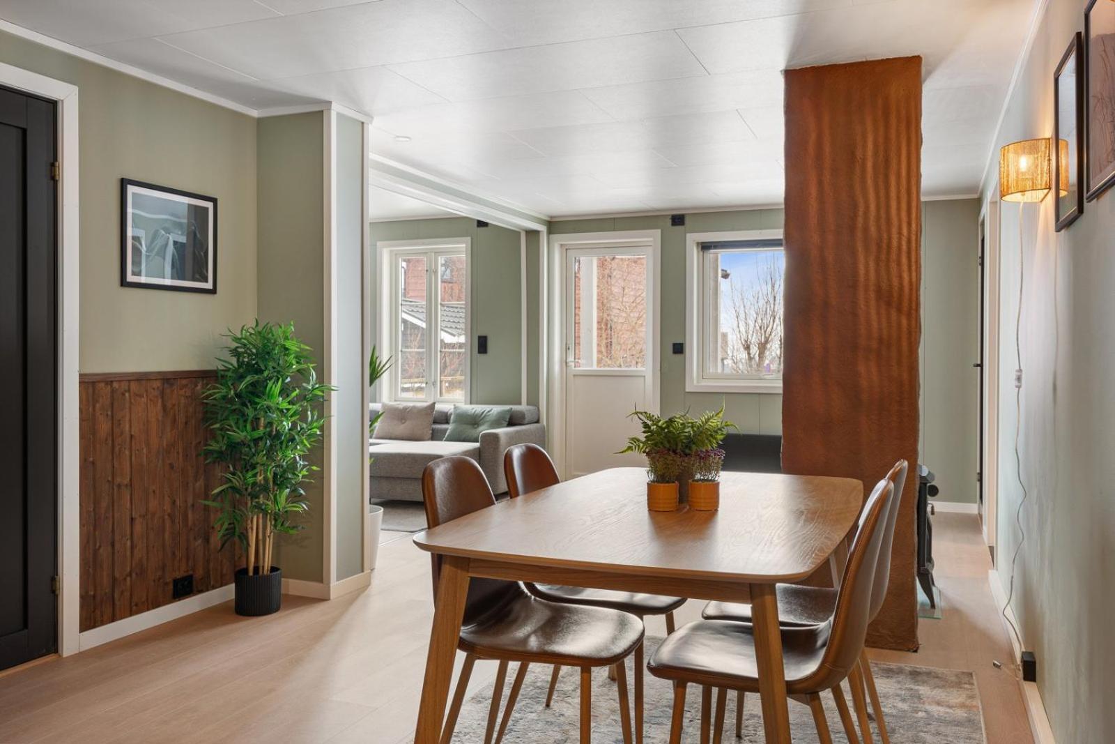 Central And Newly Renovated Apartment For Rent 特罗姆瑟 外观 照片