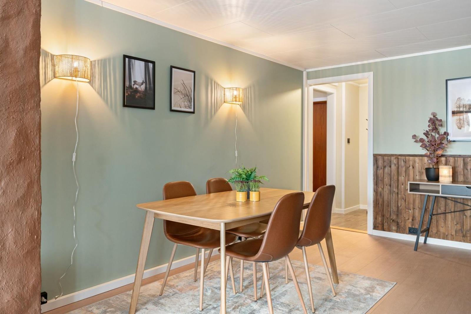 Central And Newly Renovated Apartment For Rent 特罗姆瑟 外观 照片