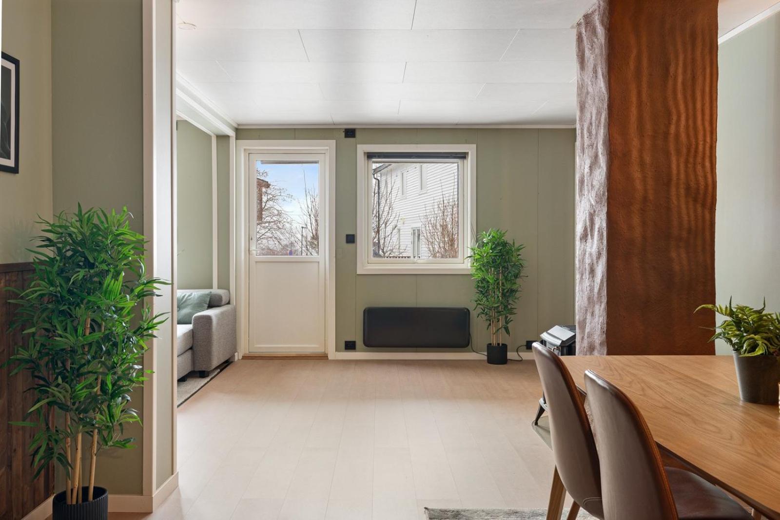 Central And Newly Renovated Apartment For Rent 特罗姆瑟 外观 照片