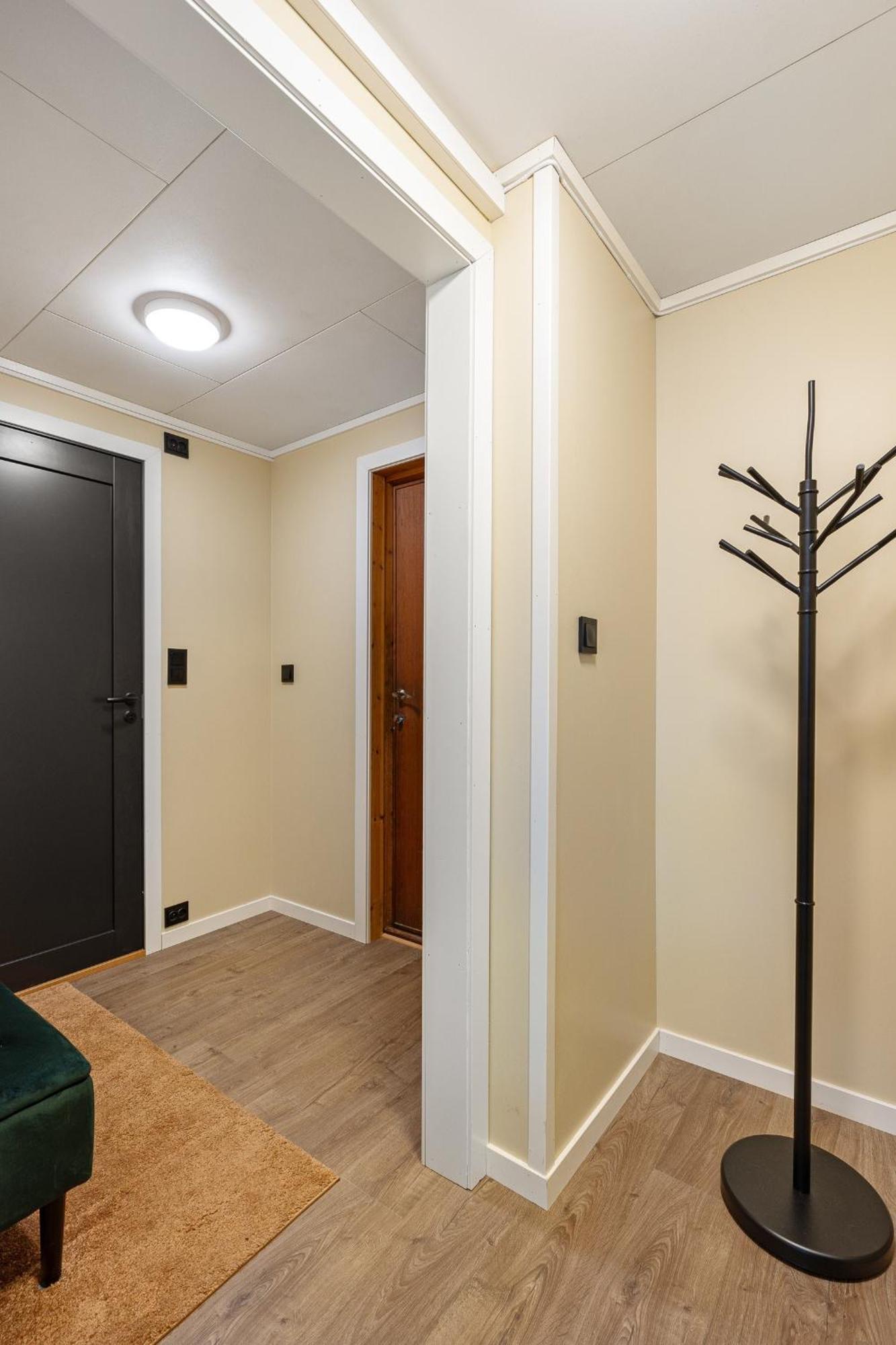 Central And Newly Renovated Apartment For Rent 特罗姆瑟 外观 照片
